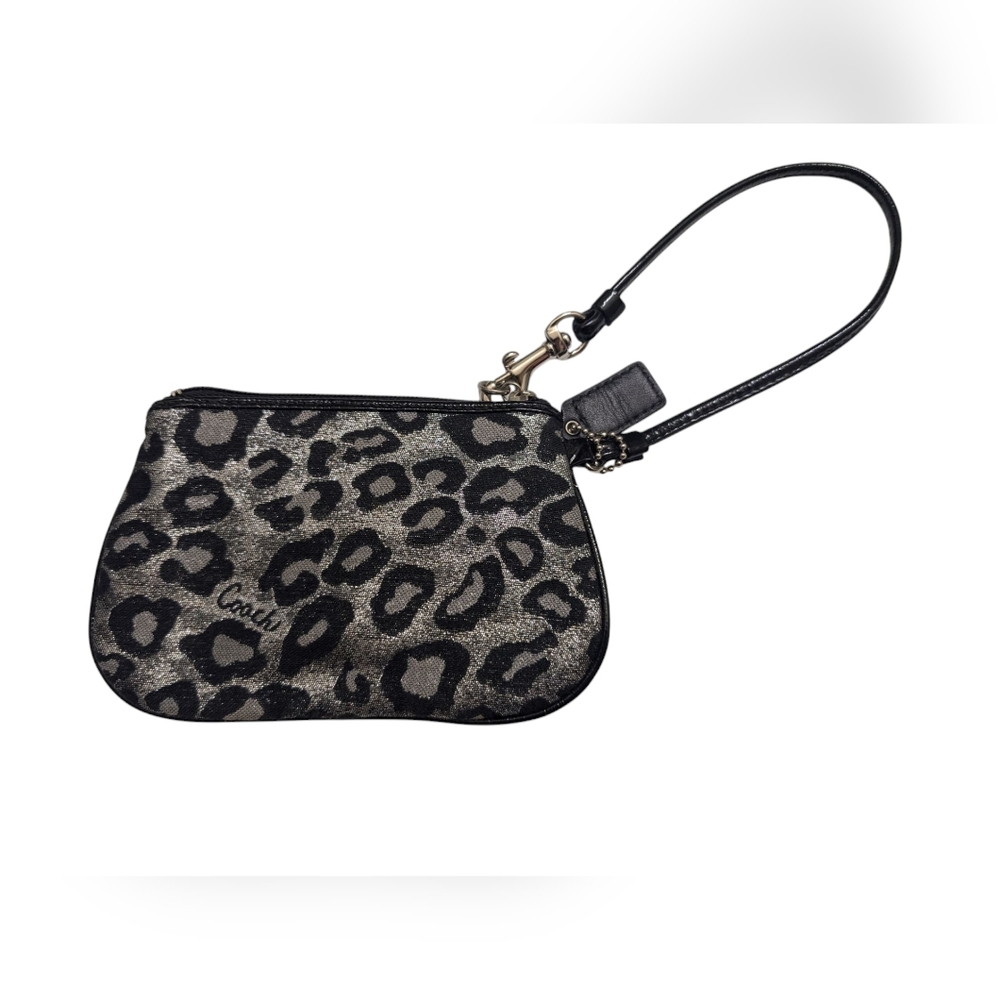 Coach Wristlet Animal Print - Picture 2 of 11